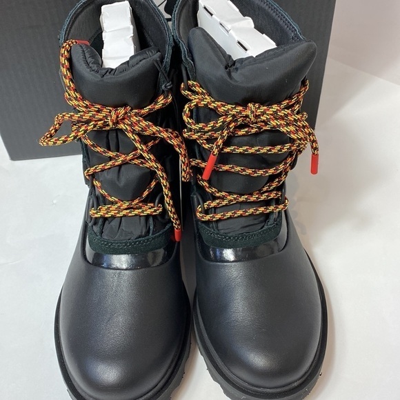 Sorel black Lennox lace up leather and suede waterproof boots size 6 - Picture 3 of 8